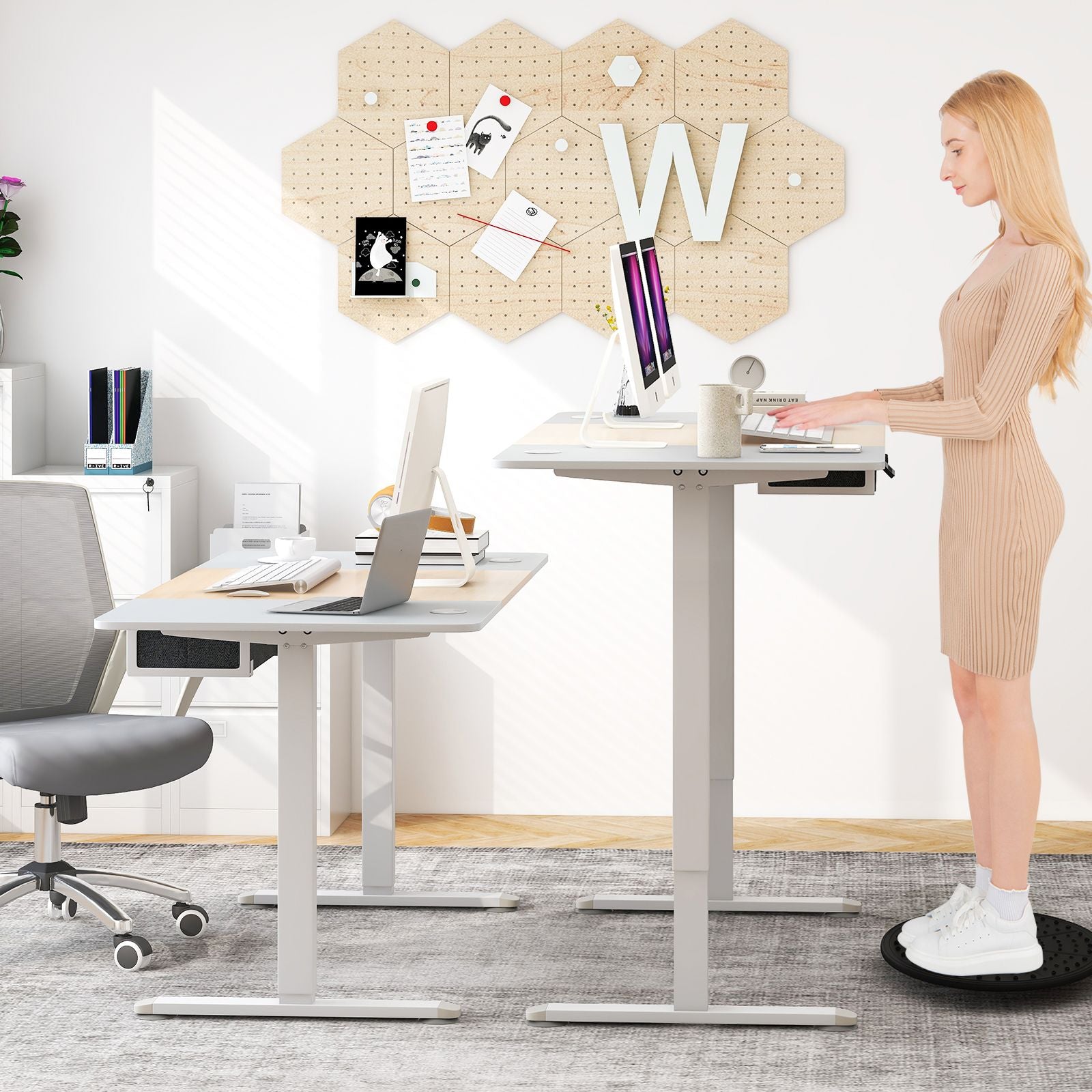 Electric Height Adjustable Standing Desk with USB Charging Port