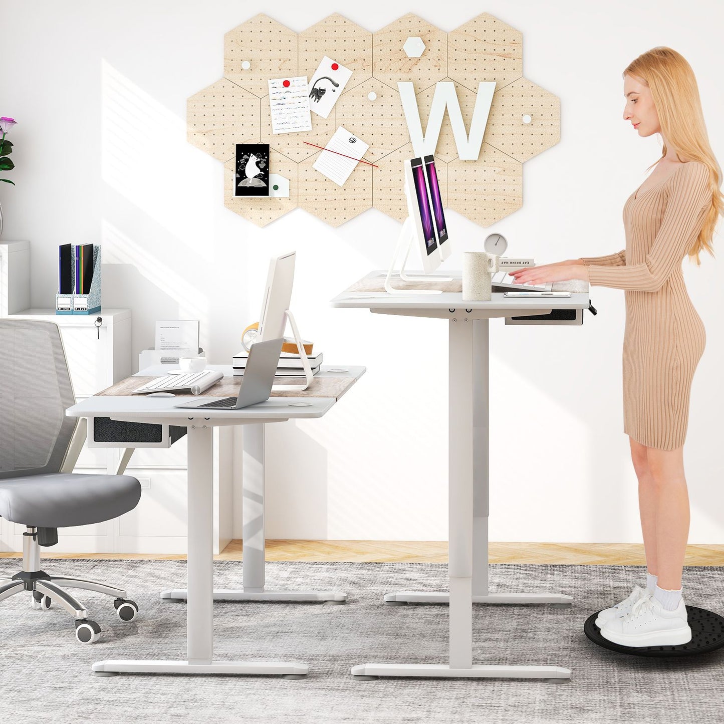 Electric Height Adjustable Standing Desk with USB Charging Port